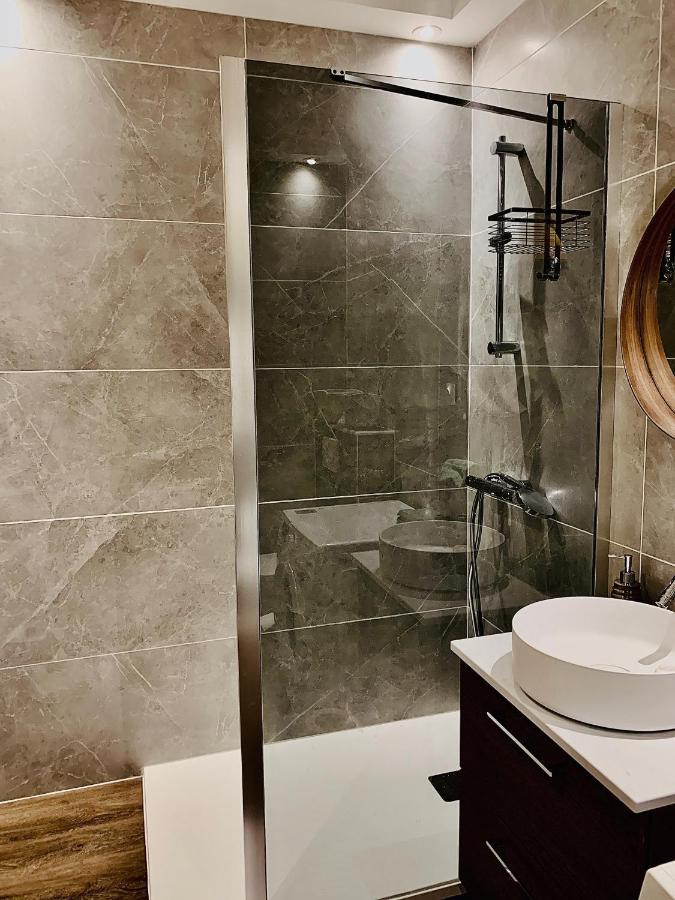 Sublime Vue, Standing, Spacieux, Atypique Apartment *